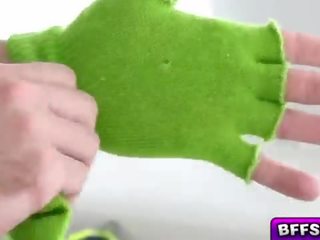 キャッチング と クソ 3 魅惑的な pokehoes