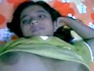 Bangla dhaka bhabi 에 스커트 엿 로 젊은 여자