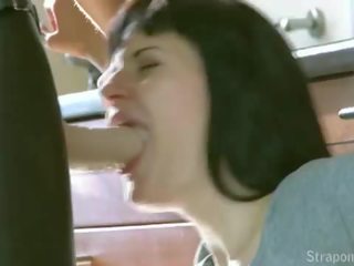 Straponcum: колан с пенис крем пай до нещо надясно след на breakfast