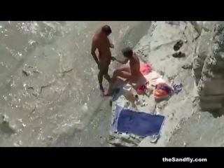 Thesandfly surf এবং নোংরা সিনেমা antics!