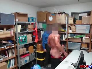 有吸引力 thief 奧黛麗 皇族 性交 由 二 officers