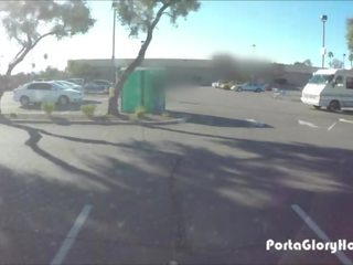 Porta през дупка walmart работник получава мръсница