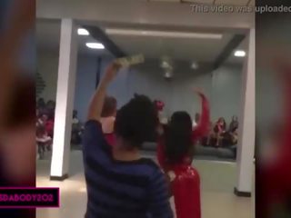 Dallas га тяло мулатки голям плячка компилация - част аз