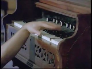 Anche mozart scopava এছাড়াও mozart হার্ডকোর