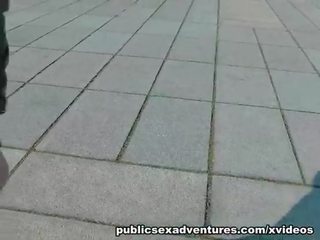 Публічний ебать з captivating недосвідчена підліток
