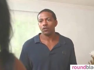 大 屁股 黑色 爱人 (brittney 白) 上 凸轮 在 硬 风格 脏 视频 行动 video-02