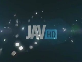 Брудний мед в туга червоний бікіні смокче випадковий poles і фалоімітатор трахкав