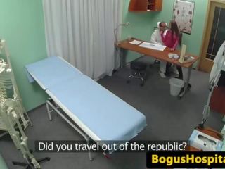 유럽의 환자 잤어요 교수 모든 위에 사무실
