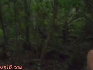 বালিকা hitchhiker ওস্তাদ