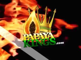 চোদা রেশমতুল্য পাতলা কাপড় মধুর রসালো papaya এ ঐ রান্নাঘর