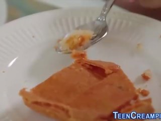 ওস্তাদ বালিকা drips তেজ