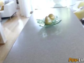 Throated пов підліток кінчання