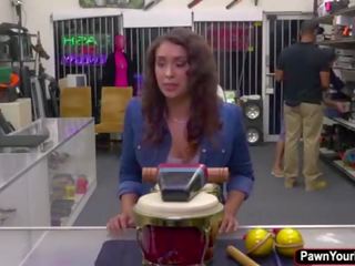 Desperate jatty gets fucked for nagt pul