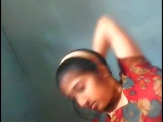 দেশী জিএফ সঙ্গে বিশাল চোট চুলের মেয়ে চুষা দ্বারা প্রণয়ী