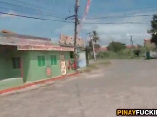 Азіатська зустрічається a чужий і відстій його від