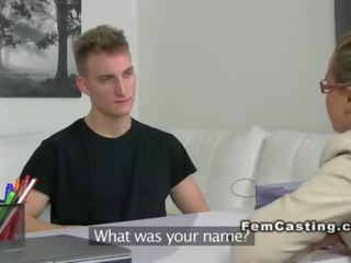 アマチュア 男 ファック 熟女 エージェント 上の キャスティング