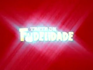 Brincando com o grelho га gostosa