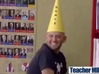 Секс в клас з великий грудисті гаряча вчитель і студент video-22
