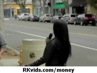 Oversexed adolescent 越來越 性交 為 金錢 33