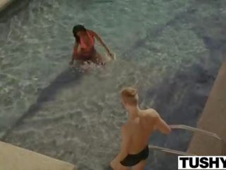 Tushy.com glorious 여자 형제 도착 항문의 부터 형제 남자 친구 <span class=duration>- 11 min</span>