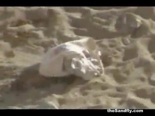 Thesandfly недосвідчена пляж groovy секс!