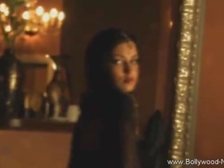 나체상 인도의 femme fatale 기쁘게 우리