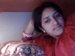 Sharmin বাঙালি পেয়ে খুব গরম থেকে trot