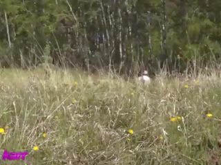 いたずらな 屋外 プレビュー