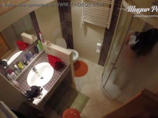 Kira reyna sa likod ng entablado sa ang banyo pagkuha maghanda para mugur malaswa video