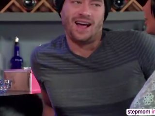 Bitchy kakamyň aýaly snatches young companion of mademoiselle immediately following getting naked