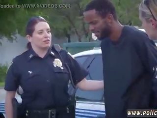 Danny d поліцейський перший час ми знаходяться в закон мій niggas, і в закон потреби