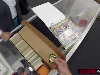 Grand 媽媽我喜歡操 sells 她的 丈夫 卡 集 和 結束 向上 性交