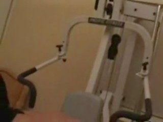 中国的 亚洲人 mademoiselle 吸 和 乱搞 白 家伙 肤色 风格!