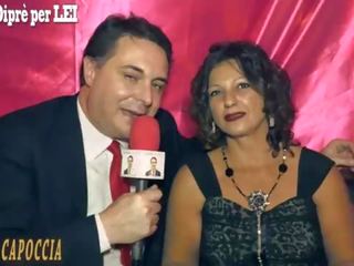 Морена capoccia (la troia ди spoleto) mostra ла fica на андреа diprè