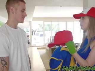 Richie утрамбований що візок leighs підліток манда подібно a rhyhorn