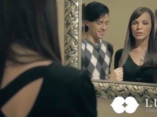 Dana dearmond 是 熱 到 trot