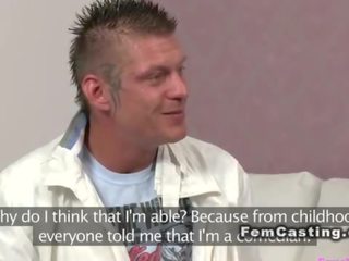 Amatir guy can not get hard in casting
