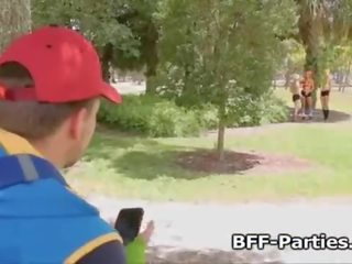 Catching і трахання підліток pokehoes