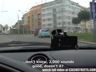 Чешка коледж любитель назовні для дорослих відео для готівка