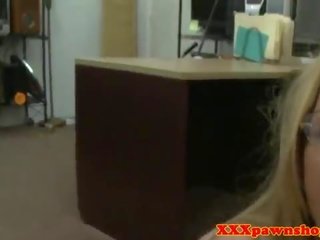 Spex pawnee facialized shortly след кучешка