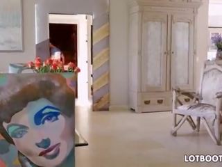Великий дупа і величезний природний титьки з смаглява diva кессіді banks