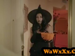 Wawxxx.com - 阿麗亞娜 瑪麗 cheats 上 她的 swain