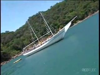 На изпразване майната ми лодка първи част