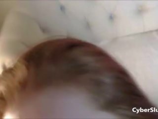 아마추어 lassie 압착 그녀의 다리 과 의 cums 에 나의 물건으로