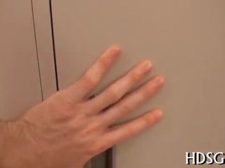 日本语 女孩 cums 上 手指