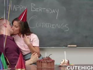 魅力的な ラティナ chi chi medina