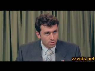 Грудаста матуся смокче величезний peter