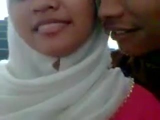 Vid-20150331-wa0008