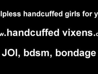我 思想 handcuffs 将 是 有趣 但 我 是 错 穰