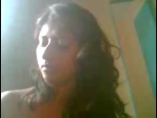 Libidinous দম্পতি বাড়ীতে তৈরী x হিসাব করা যায় সিনেমা এমএমএস